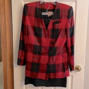 VINTAGE WORTHINGTON 2 PIECE DOUBKE BREASTED SUIT LINED BLAZER & SKIRT,   SIZE 8